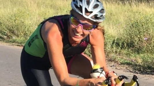 Manejaba alcoholizado y mató a una ciclista en Moreno: los familiares de la víctima reclamaron justicia