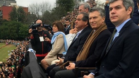 Bicentenario: tras decir que estaba "cansado", Macri asistió al cierre de los festejos