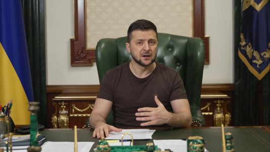 Zelensky acusa a Rusia de cometer un "genocidio" en Ucrania