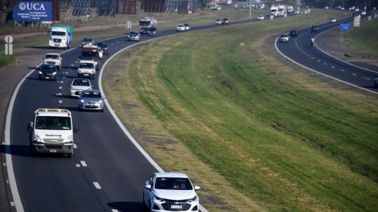 Rosario: un ladrón intentó asaltar a un automovilista a piedrazos y su víctima lo mató a tiros