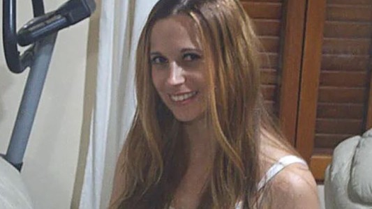 Saladillo marchó a ocho años del femicidio de la maestra Marisol Oyhanart