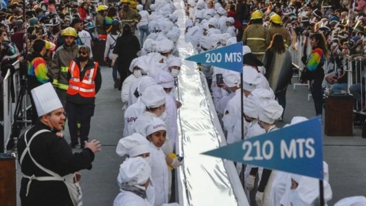 Bariloche batió otro récord con el chocolate más largo del mundo