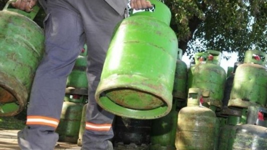 Aumentan 20% el monto del subsidio por garrafa a los beneficiarios del Plan Hogar