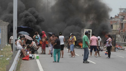 Confirman el sobreseimiento de los vecinos de la Villa 31 que cortaron ocho días la autopista Illia