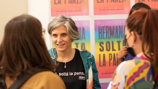 "Hermana soltá el reloj": campaña contra discurso de que "vida de las mujeres termina a los 30"