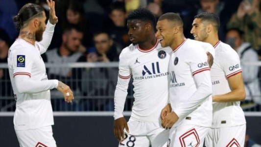 PSG goleó a Angers, pero Olympique de Marsella postergó la definición de la liga francesa
