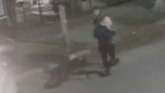 Un joven se resistió al robo de su bicicleta y le pegaron un balazo - #REC