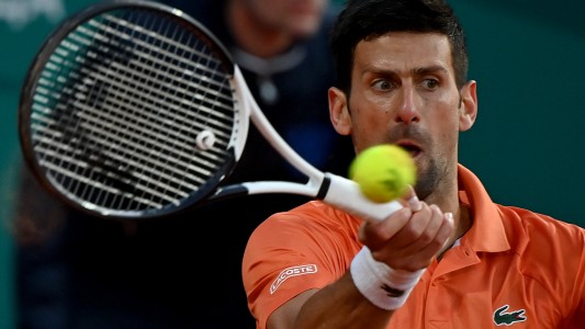 Djokovic sobre la exclusión de los tenistas rusos y bielorrusos de Wimbledon: "Es una locura"