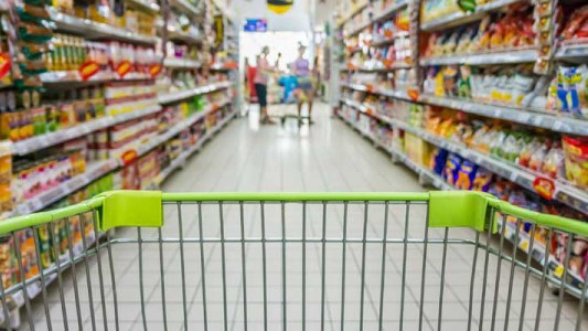 Analizan implementar una "Ley de góndolas" para beneficiar a Pymes y productores regionales