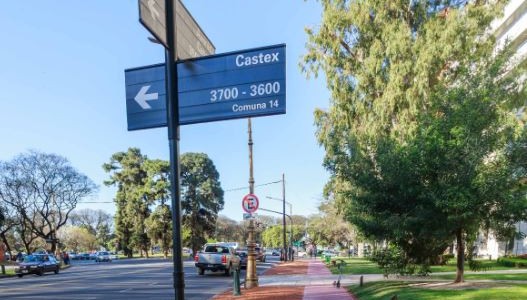 Agredió y le robó el arma reglamentaria a una policía porteña en Palermo Chico