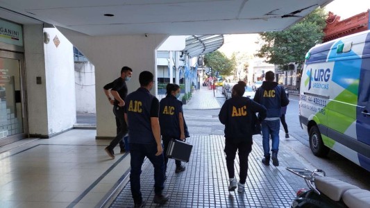 Sigue la búsqueda de la pareja de la mujer que apareció muerta en el jacuzzi de un hotel