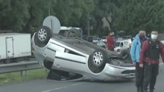 Una persecución en la General Paz provocó un choque en cadena y demoras en el tránsito