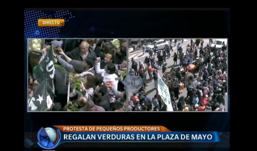 Productores regalan 20 mil kilos de verdura en Plaza de Mayo y el Gobierno cuestionó que "esto no lo hacían antes"