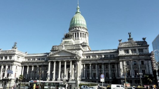 El Gobierno enviará antes de fin de mes la modificación del Impuesto a las Ganancias