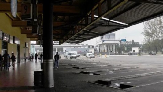 Hoy a medianoche comienza un paro de colectivos por 48 horas: "No vamos a permitir salarios por debajo de la inflación", dijo la UTA