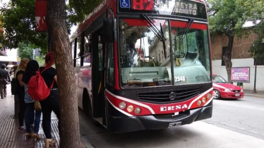 La UTA acató conciliación obligatoria en el conflicto por salarios para el interior del país