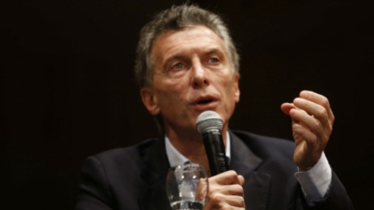 Macri se realizó nuevos chequeos médicos en la rodilla que se operó
