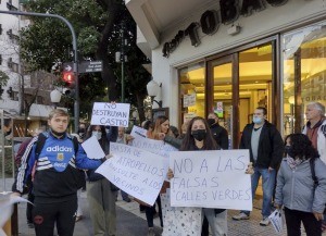 Vecinos de Boedo rechazan la creación de una nueva "calle verde"