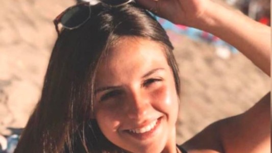 A los 22 años, juega el partido de su vida: debe viajar a EE.UU. para tratar su cáncer