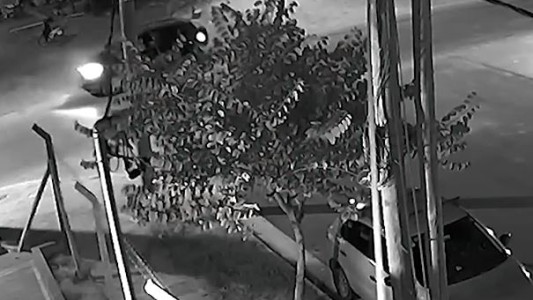 Dramático asalto en Ciudad Evita: delincuentes les dispararon a una madre y a su hija de 11 años