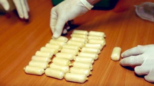 Murió tras ingerir cápsulas de cocaína en Avellaneda: hay tres detenidos