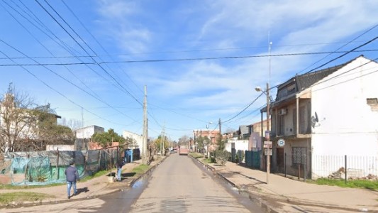 Lo mataron a puñaladas para robarle en una parada de colectivos