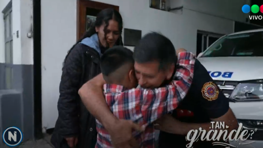 Cómo devolver un favor: el bombero que salvó a un nene de 8 años