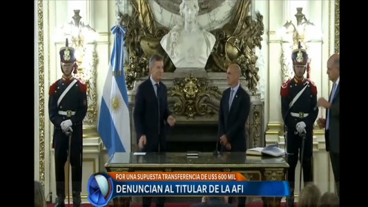 "Por ahora es un cúmulo de insinuaciones", dijo el ministro de Justicia sobre las denuncias contra el jefe de los espías