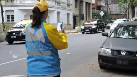 CABA: bloquean licencias a conductores "temerarios" con multas de más de $ 70.000