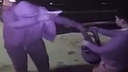 Le gatillaron en la cara para robarle y la bala no salió - #REC