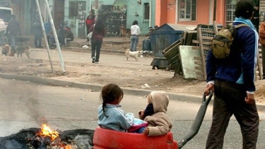 Informe de la UCA: 1,5 millón de nuevos pobres en primer año de gobierno de Macri