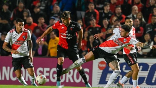 River cayó ante Colón y sigue sin victorias en el torneo