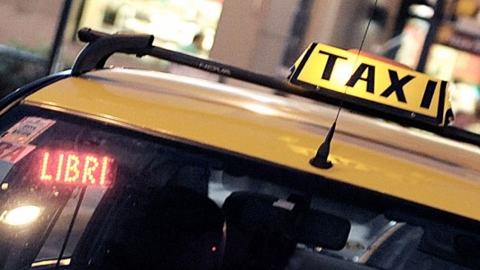 Se tomó un taxi desde Buenos Aires a Rosario y se negó a pagar los $ 41.200 del viaje