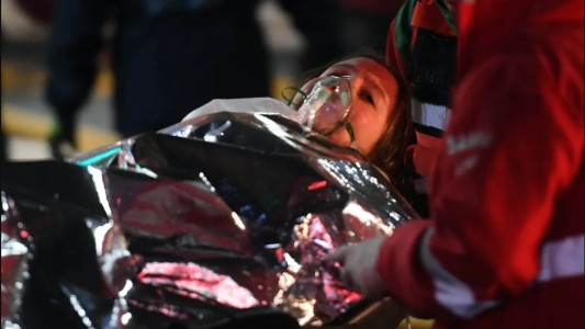 "La situación de incendio está totalmente bajo control", dijo el jefe de bomberos