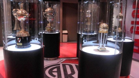 Legisladores porteños piden que la AFA le otorgue a River la Copa Eva Perón, instaurada en 1952