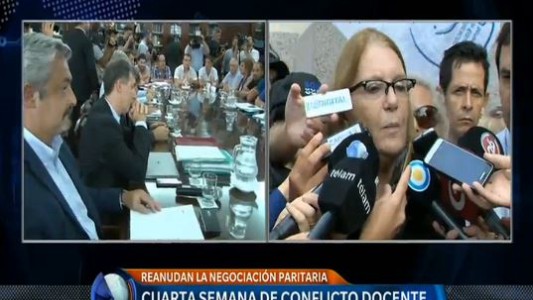 Cuarta semana de conflicto docente