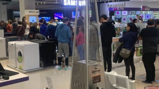 Problemas en el comercio ante la incertidumbre por el dólar y el rumbo económico