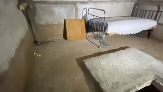 Pedófilo secuestró a un nene que volvía de la escuela y lo tuvo casi dos meses en un sótano: cayó tras jactarse en la "deep web"