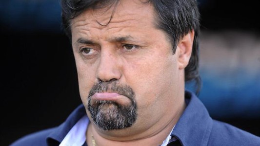 Asumió Caruso Lombardi en Arsenal: "El club está mal pero trataremos de solucionarlo"