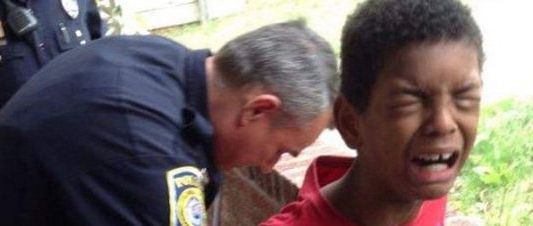 Estados Unidos: la policía detuvo a un nene por no hacer los deberes
