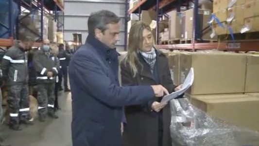 Importaciones: la Aduana denunció que se "alquilan cautelares" para acceder al dólar oficial