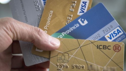 Proyecto desde el PRO para reducir las comisiones de tarjetas de crédito y débito