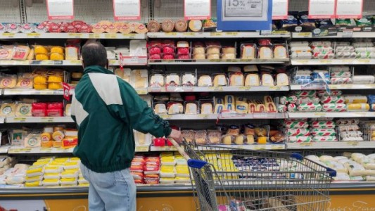 Canasta básica: una familia necesitó $104.217 para no ser pobre