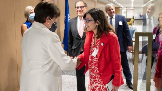 Batakis confirmó que no habrá cambios en el acuerdo con el FMI: "Hablamos de cómo cumplir las metas"