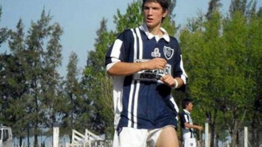 Murió Maximiliano Gil, futbolista del ascenso, tras descompensarse en el campo de juego
