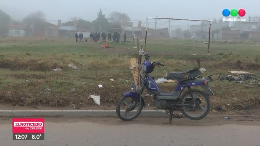 Desalojan a 40 familias que ocuparon terrenos en Bahía Blanca