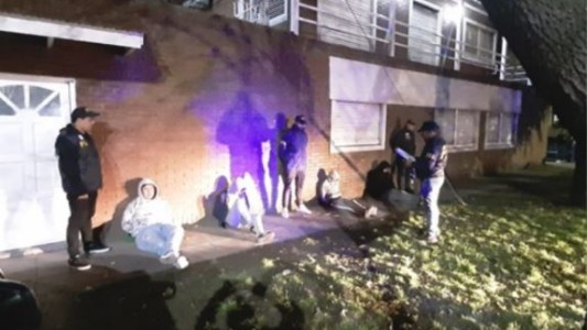 Cayó una banda que robaba autos para luego desguazarlos: dos eran menores