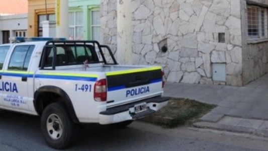 Mujer violó una perimetral y apuñaló a su ex: le dieron arresto domiciliario para cuidar a sus hijas