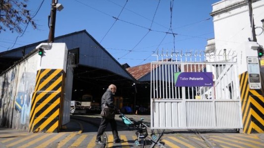 Denuncian presencia de asbestos en una escuela y jardín de infantes de Caballito