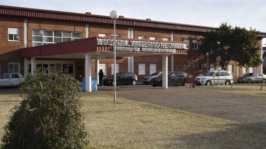 Detuvieron a una enfermera por la muerte de bebés en el Neonatal de Córdoba